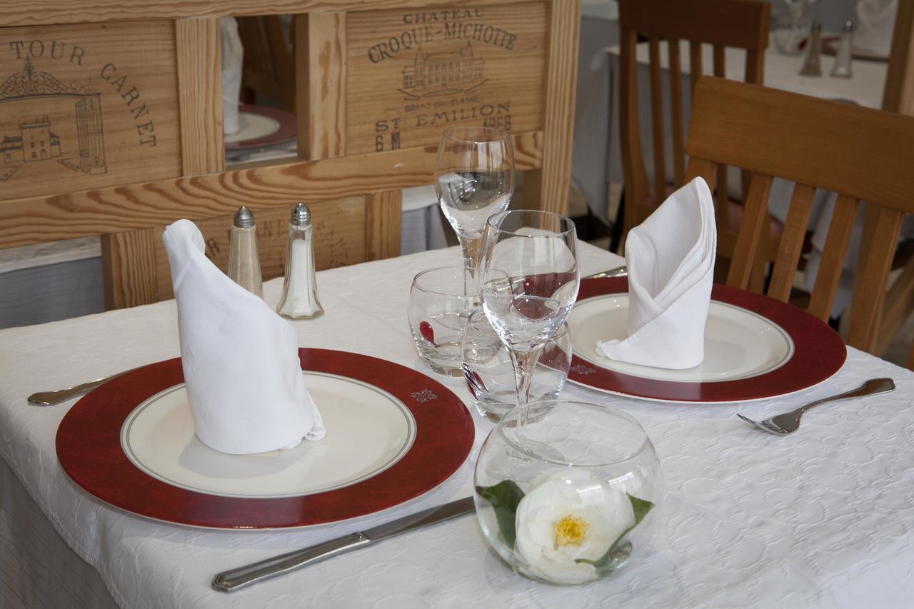 Logis Hotel Le Chrismas Châteaulin Eksteriør billede